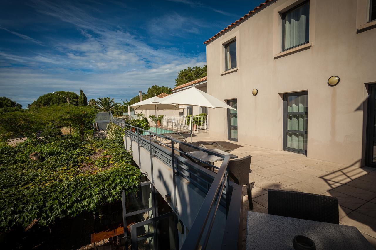 Les Jardins Du Canal Piscine Chauffee Aigues-Mortes Exterior photo